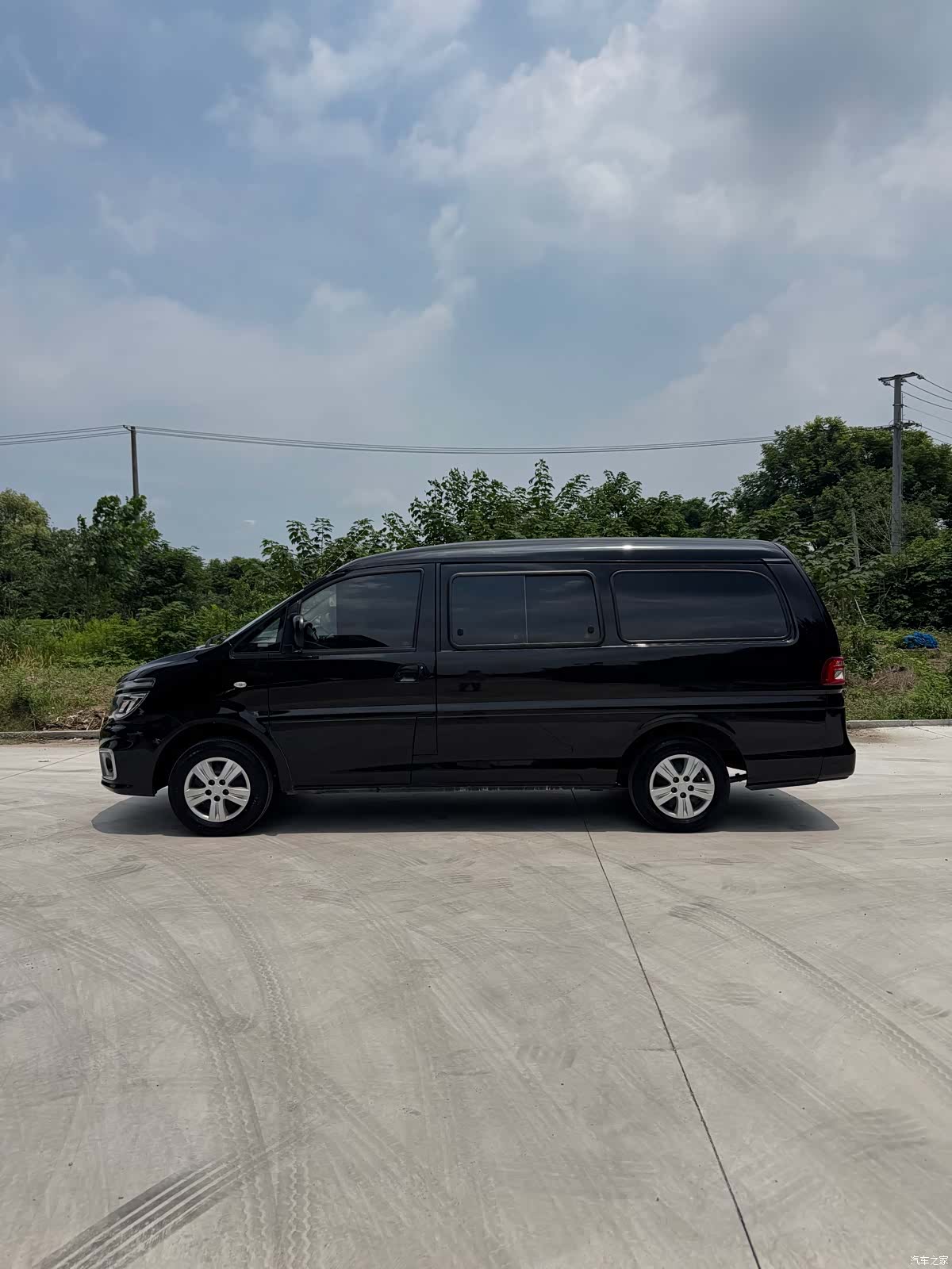 DongFeng M5L, 2022 3
