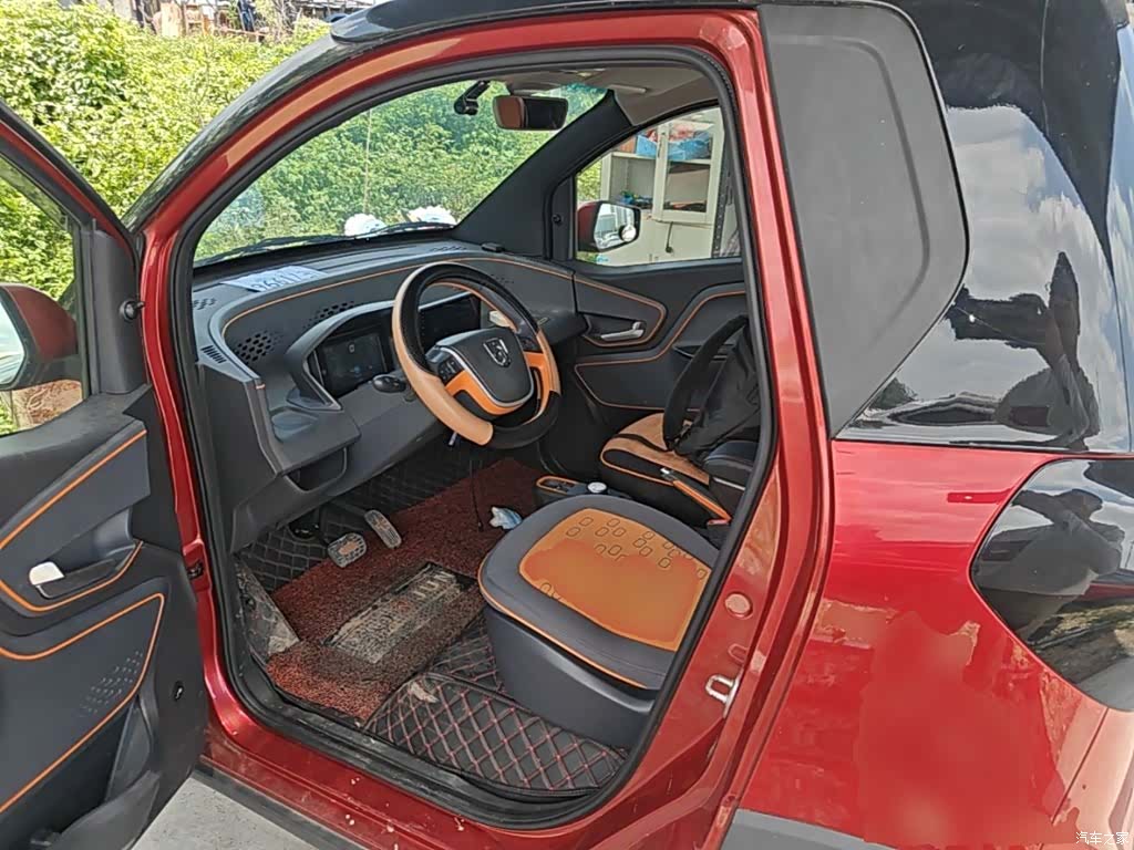 Wuling E100, 2021 13