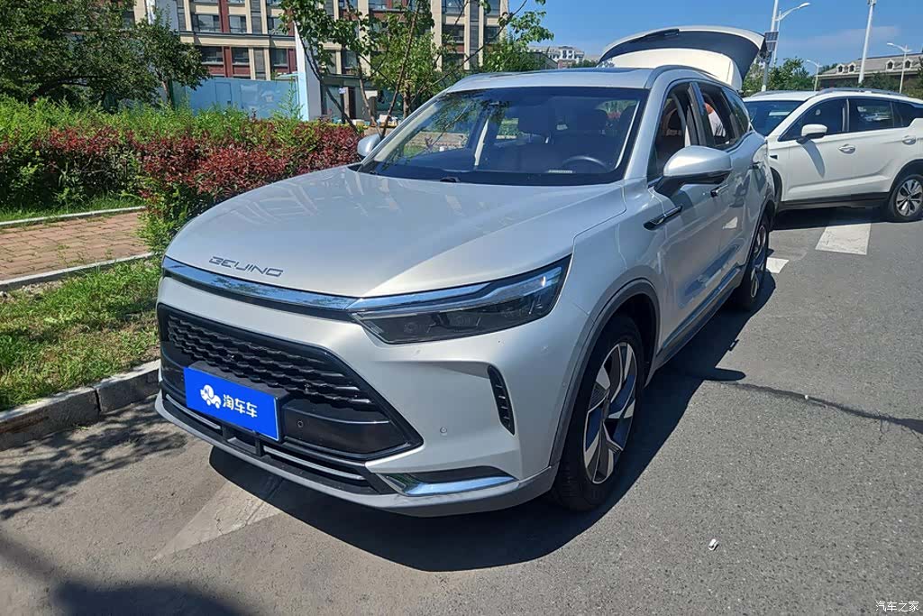 BAIC X7, 2021 1