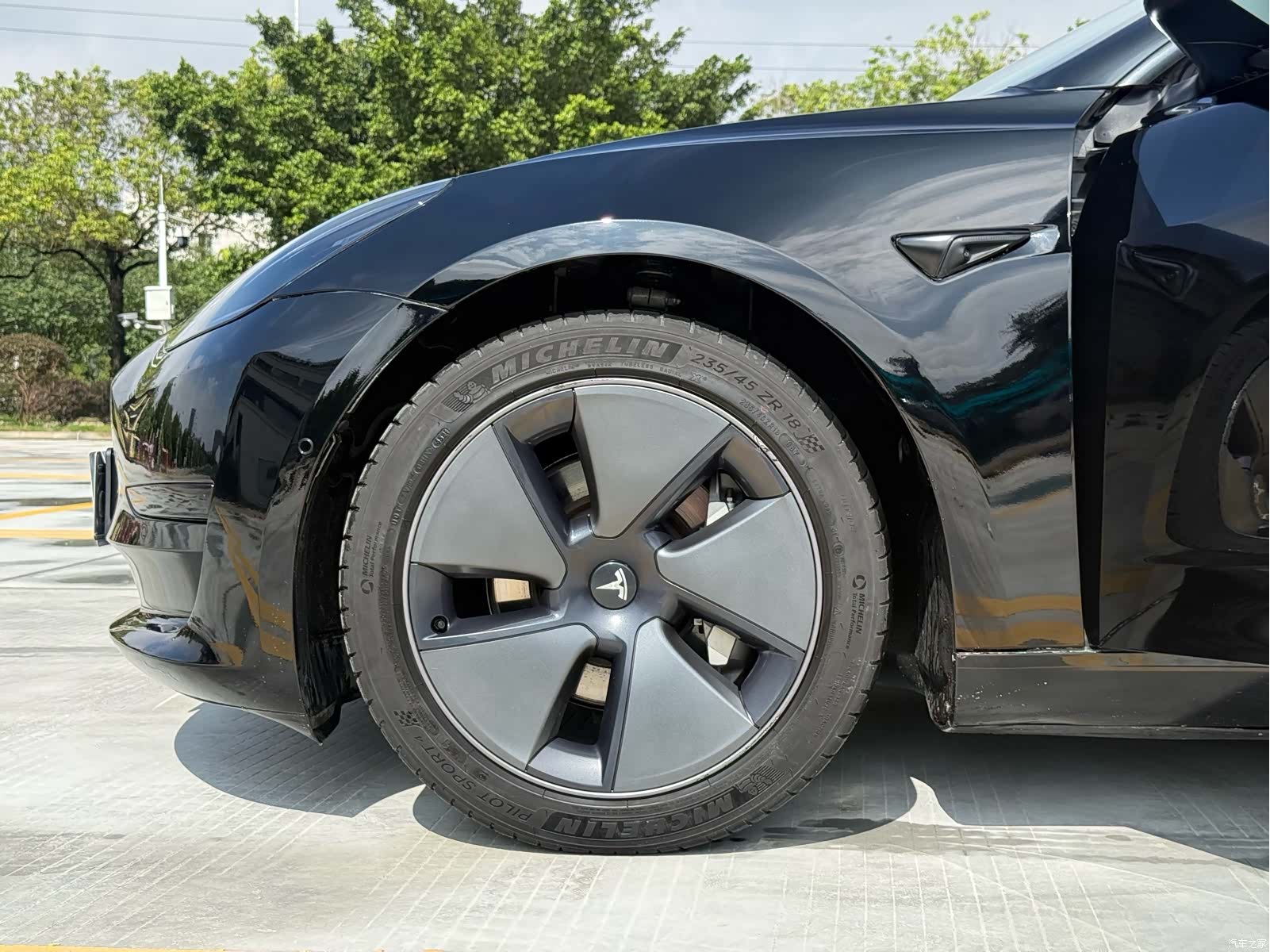 Tesla Model 3, 2021 10