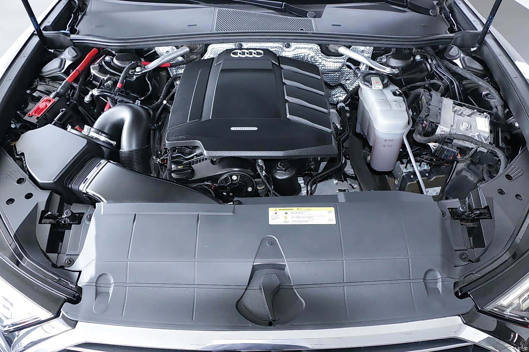 Audi A6L, 2022 9