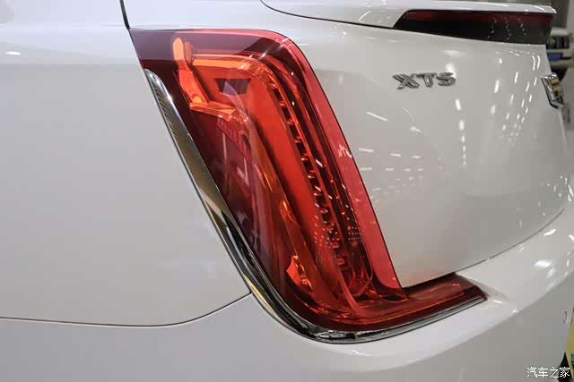 Cadillac XTS, 2019 17
