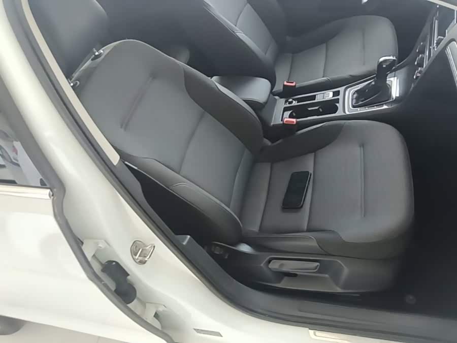 Volkswagen Golf 2018, фото 25