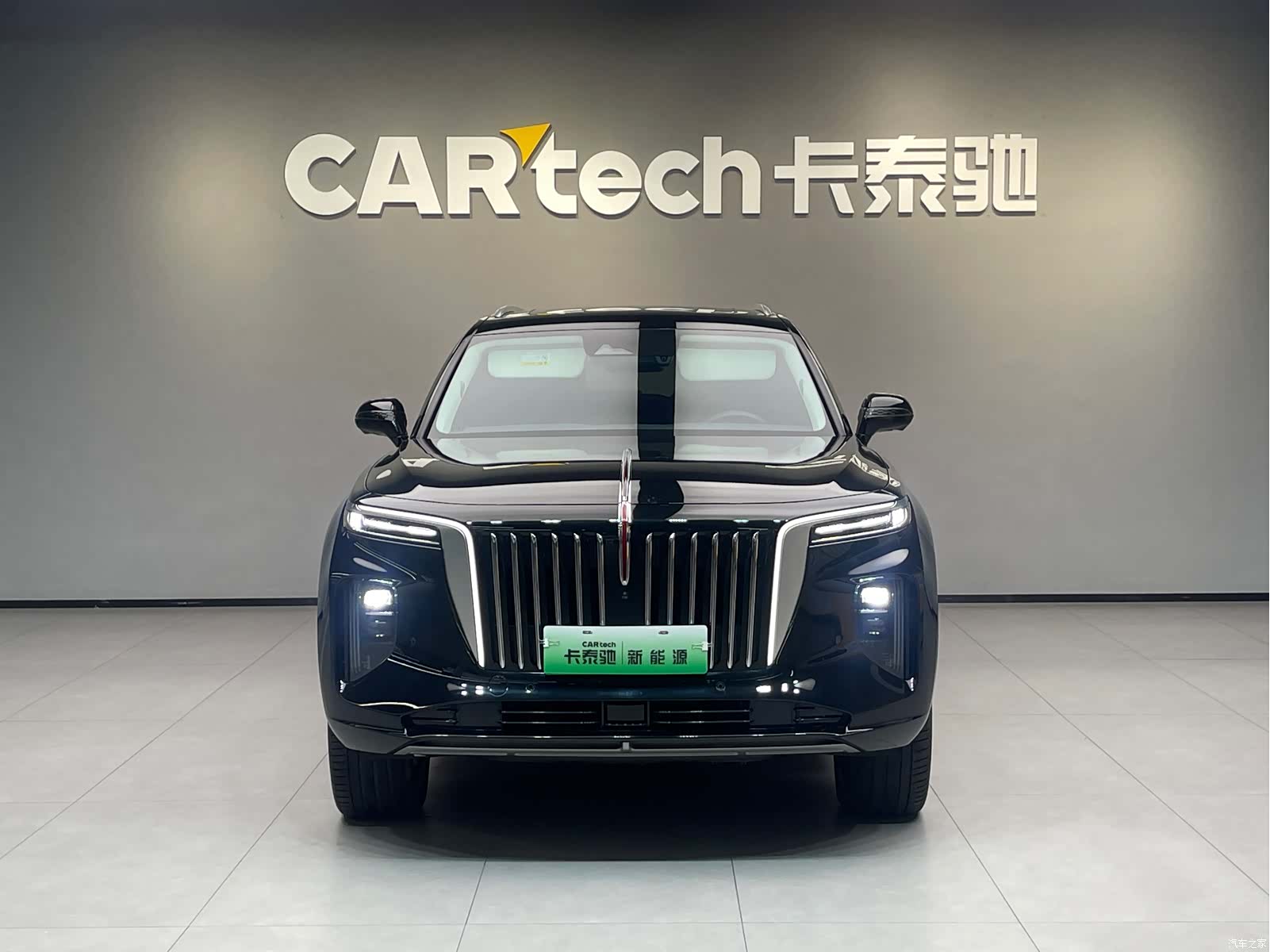 Hongqi E-HS9, 2023 2