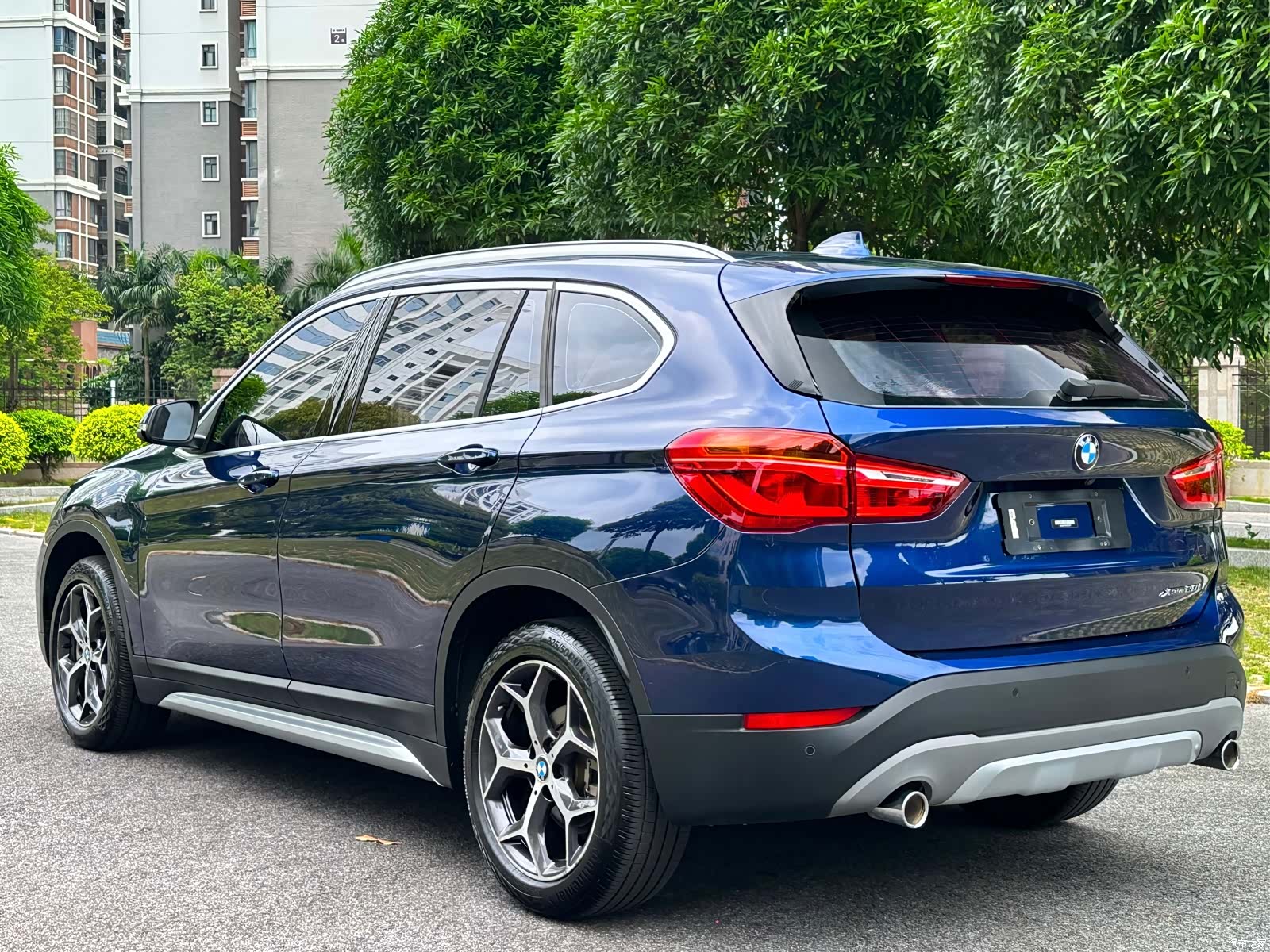 BMW X1, 2018 все фото