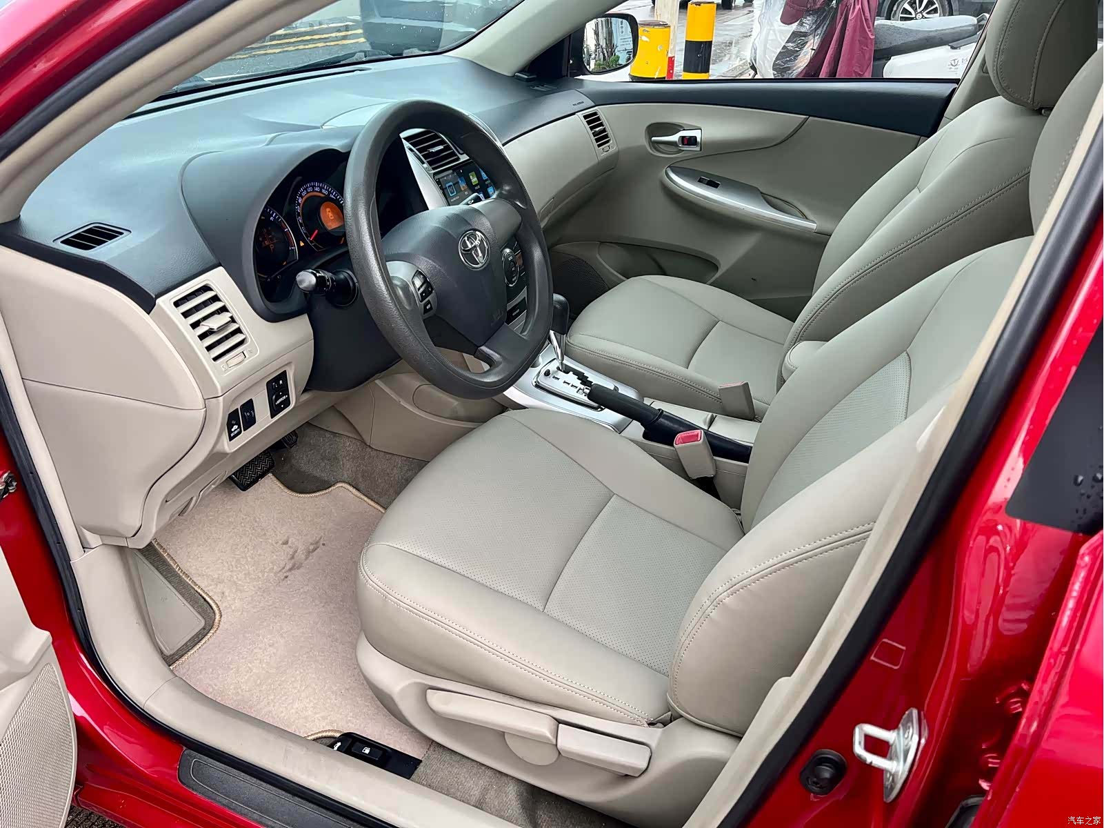 Toyota Corolla, 2014 11