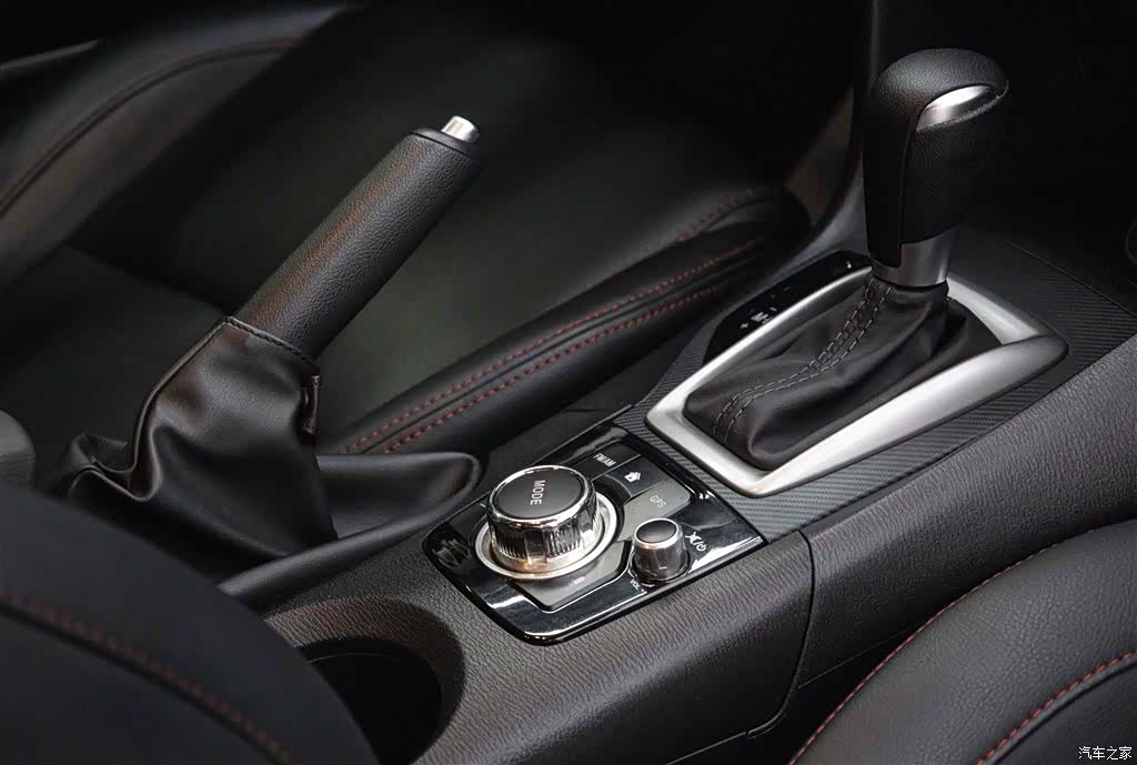 Mazda Mazda3, 2019 25