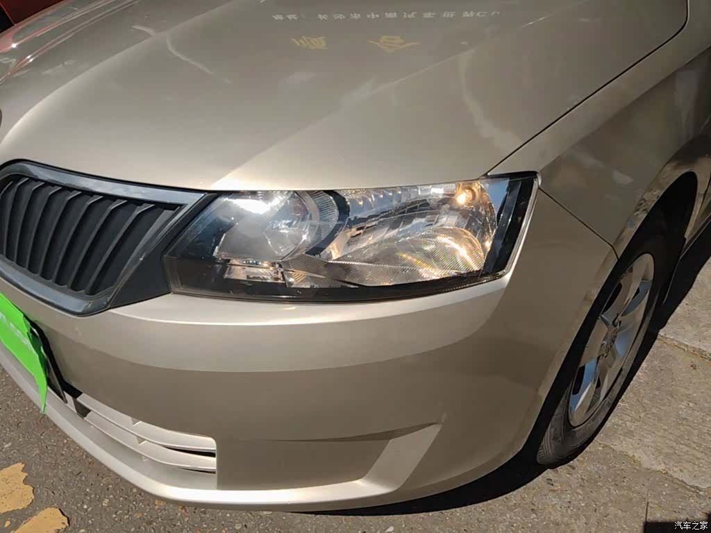 Skoda Rapid, 2015 24