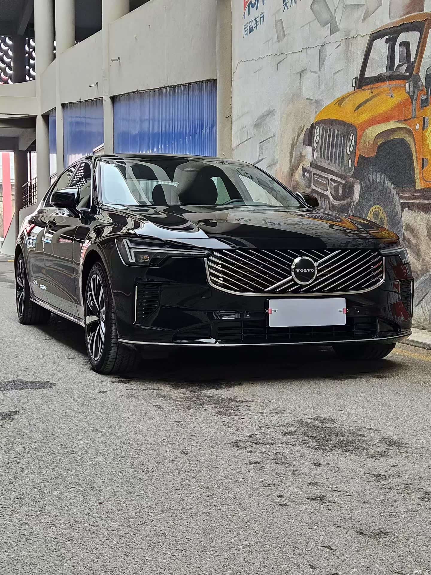 Volvo S90, 2025 2