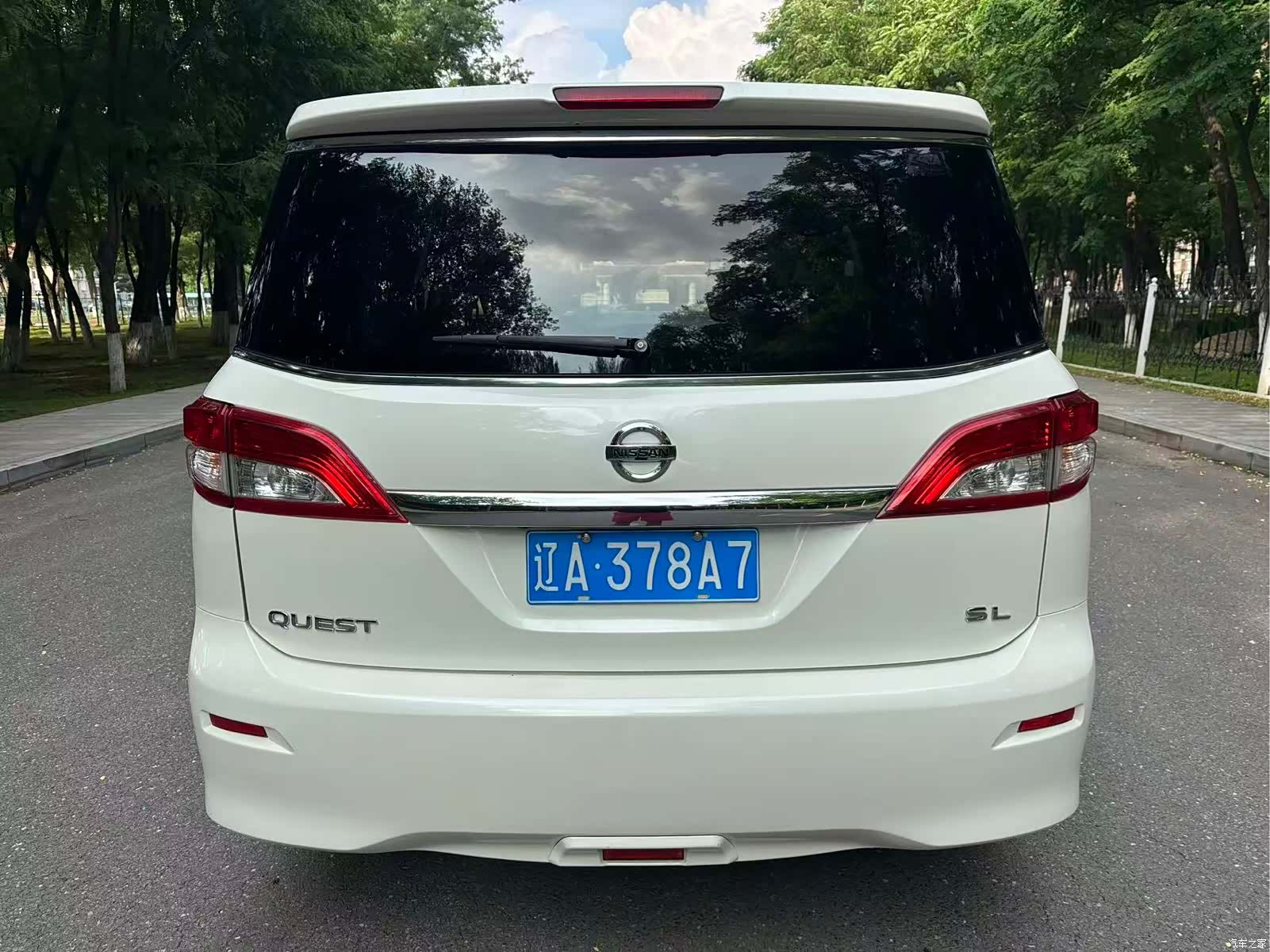 Nissan SL, 2016 4