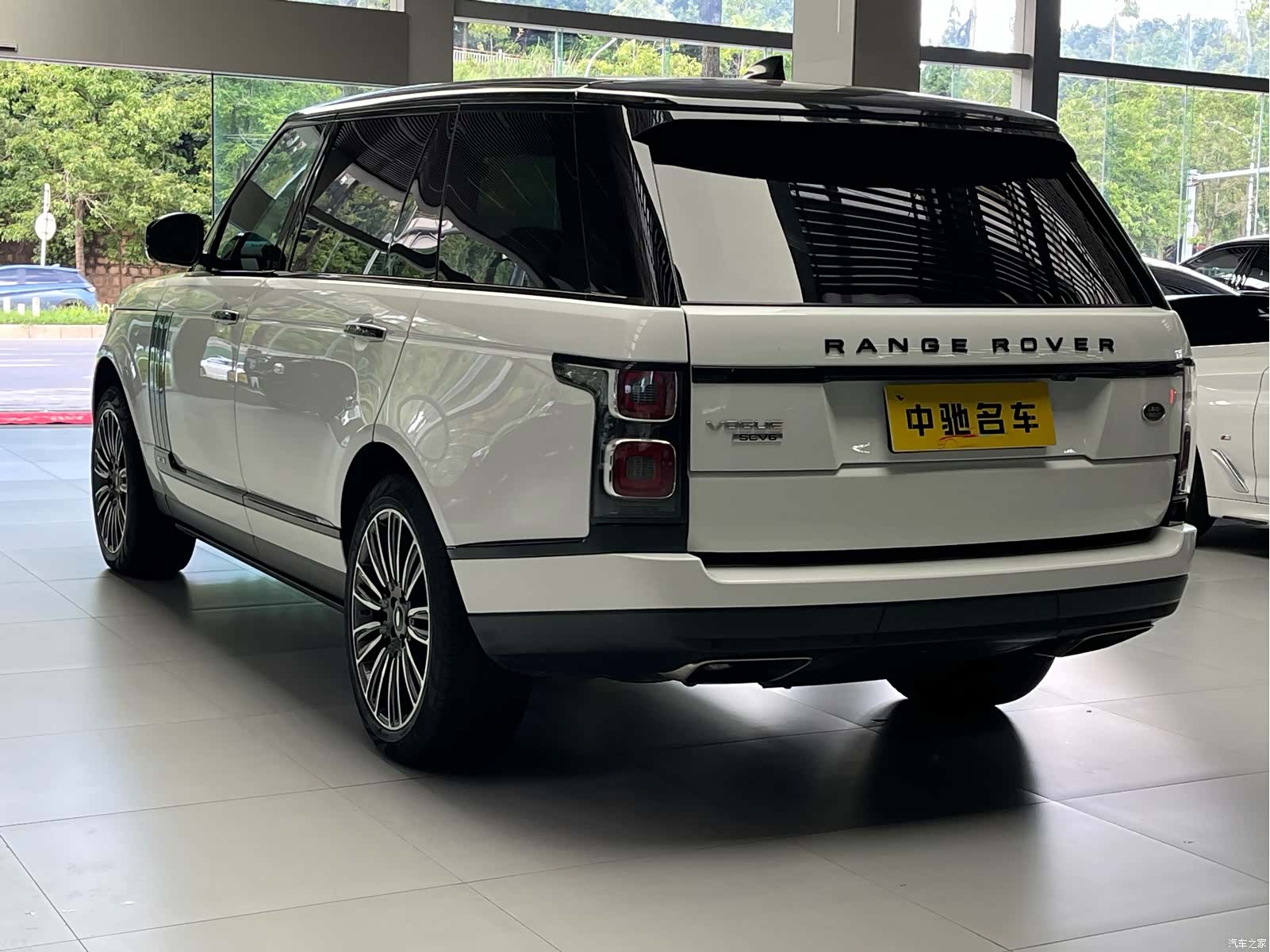Land Rover Range Rover, 2019 11