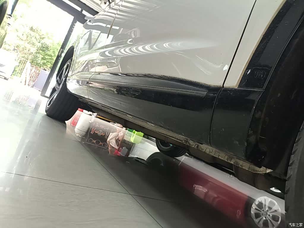 Roewe RX5, 2022 21