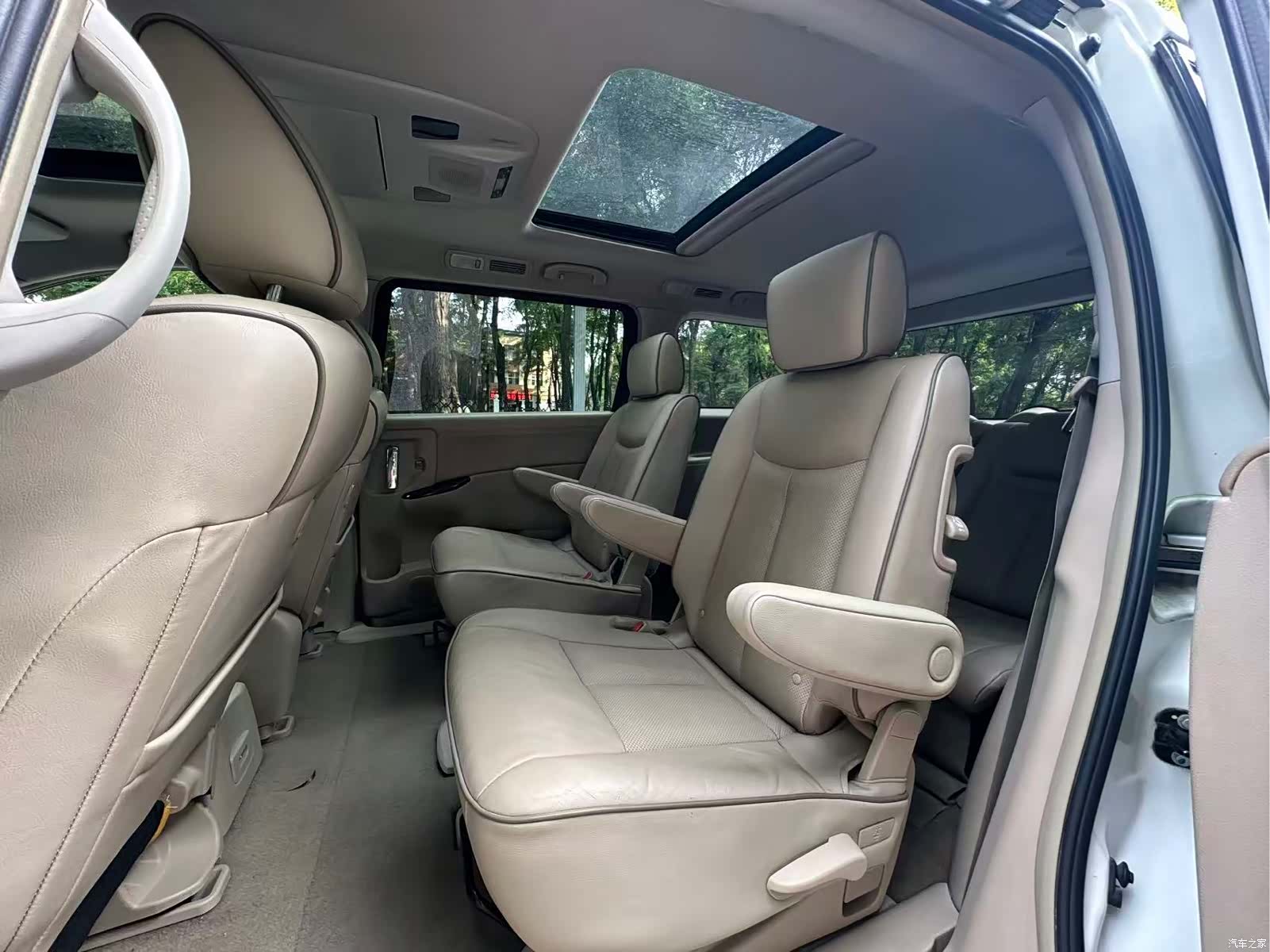 Nissan SL, 2016 12