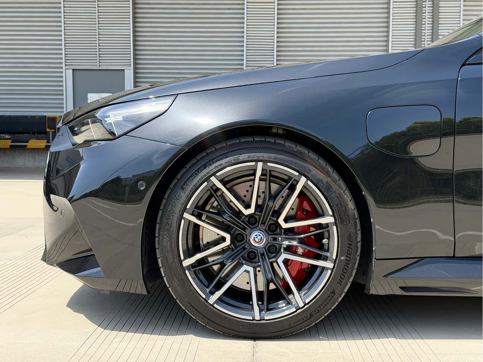 BMW M5, 2025 23