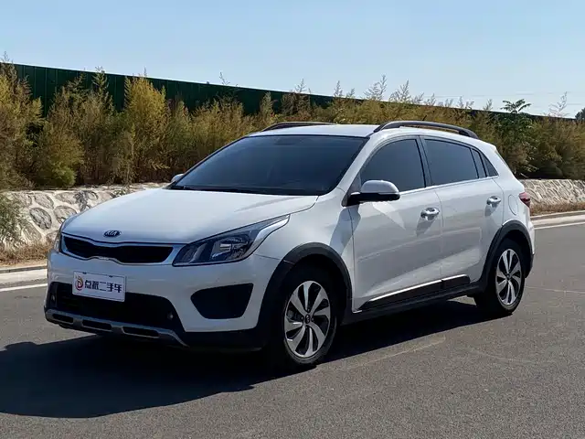 Kia KX CROSS 2018 — купить из Китая под заказ