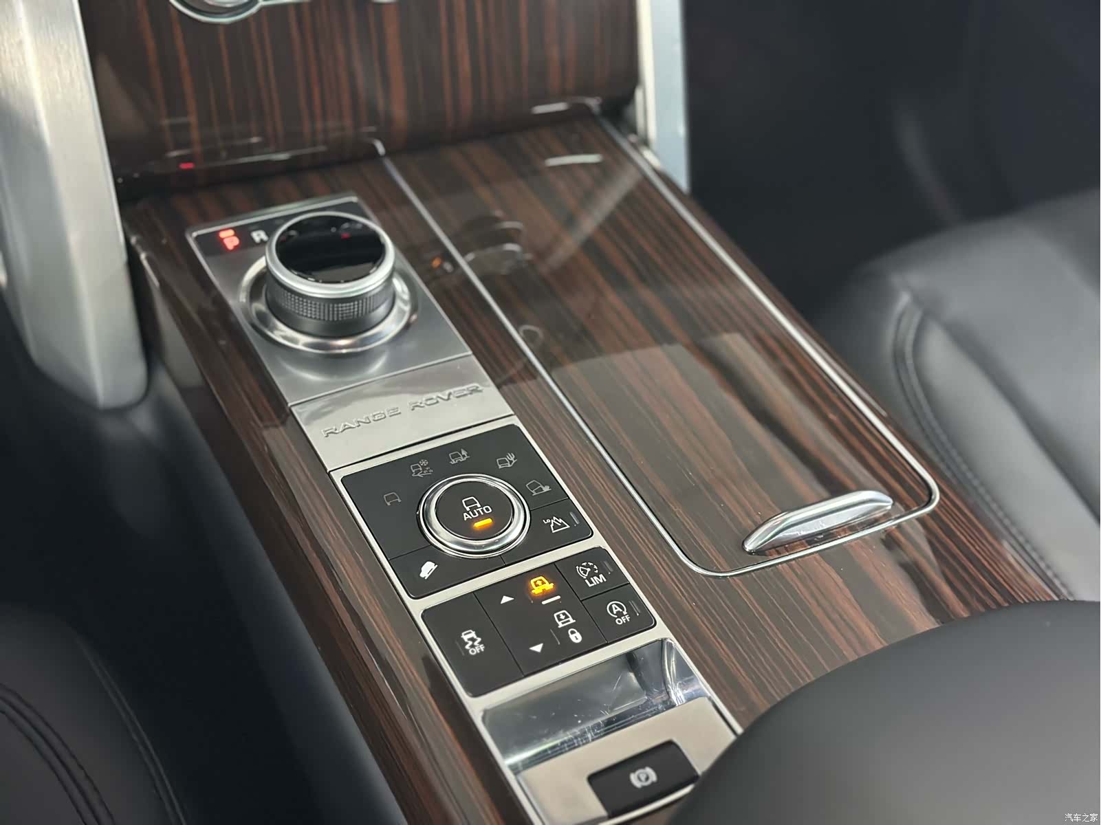Land Rover Range Rover, 2018 14