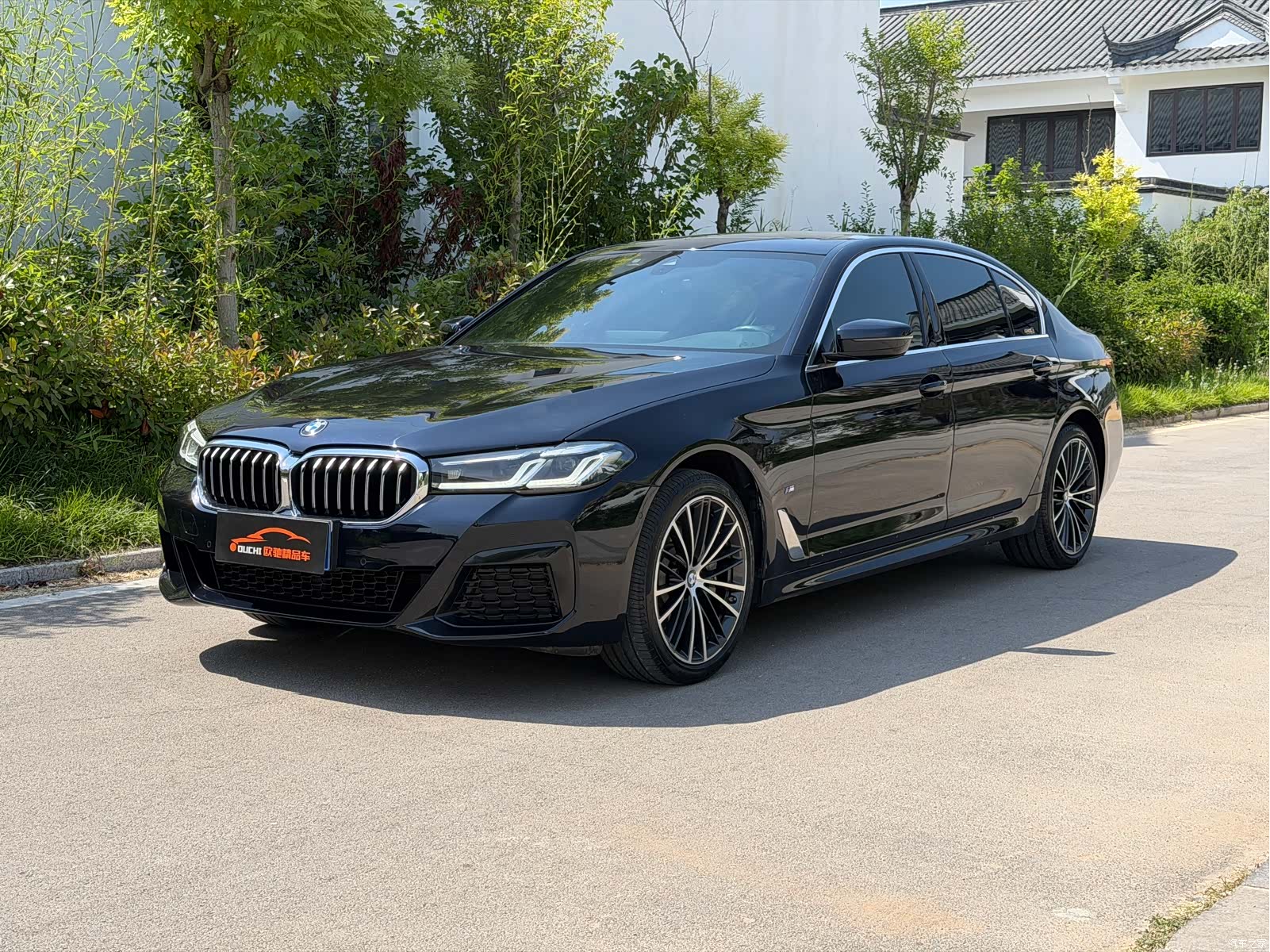 BMW 5 Series, 2022 1