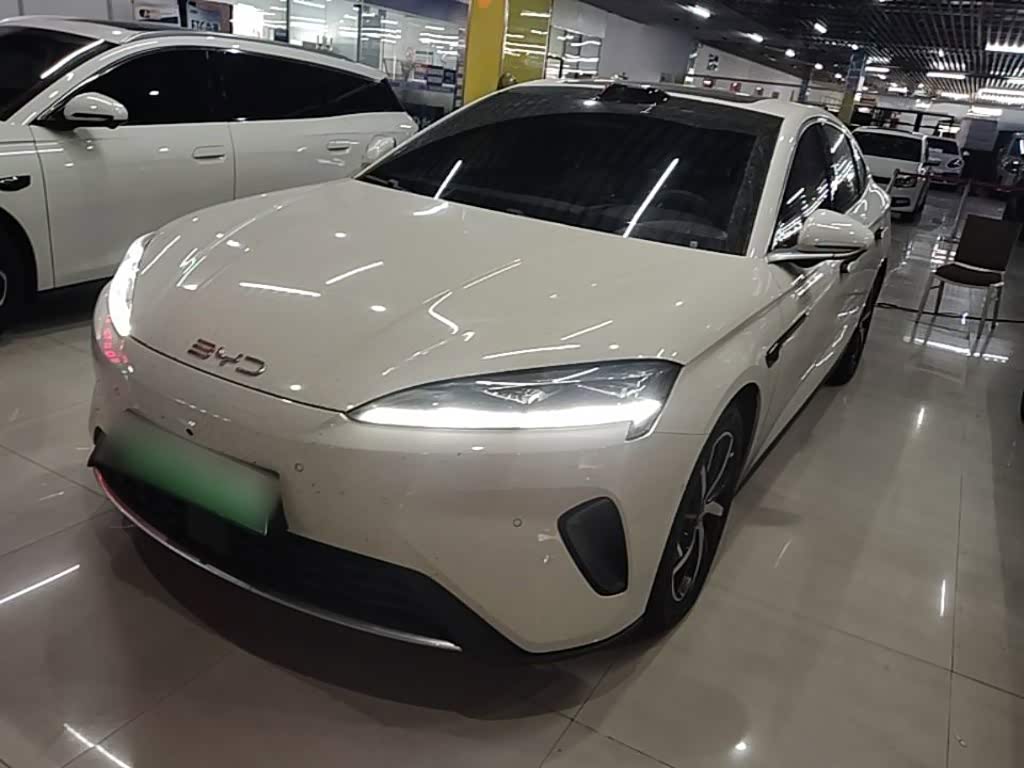 BYD Seal 07 DM-i