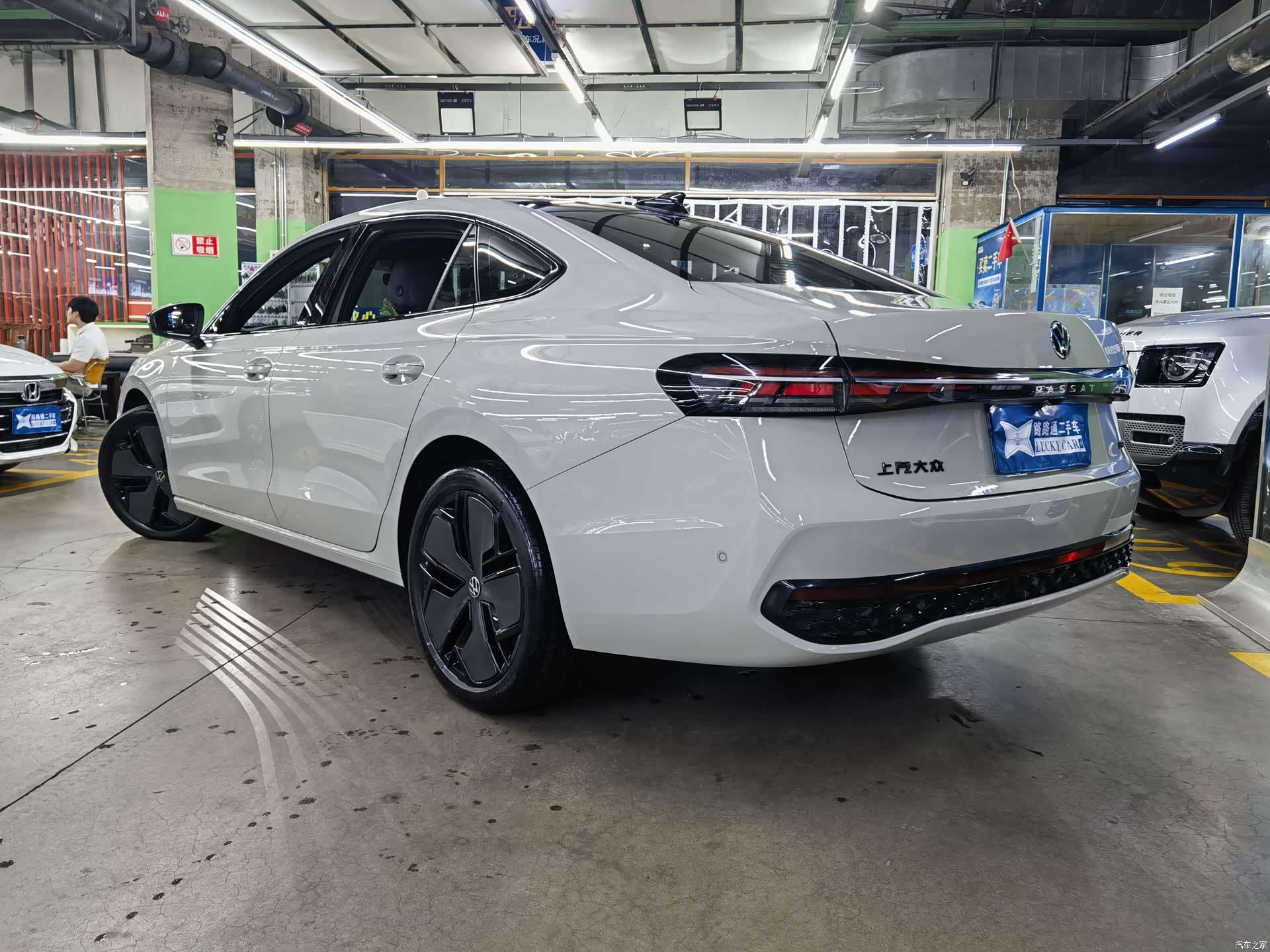Volkswagen Passat, 2024 6