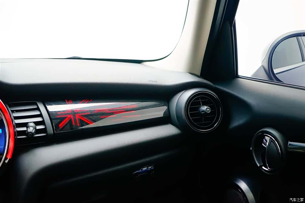 Mini Cooper, 2019 18