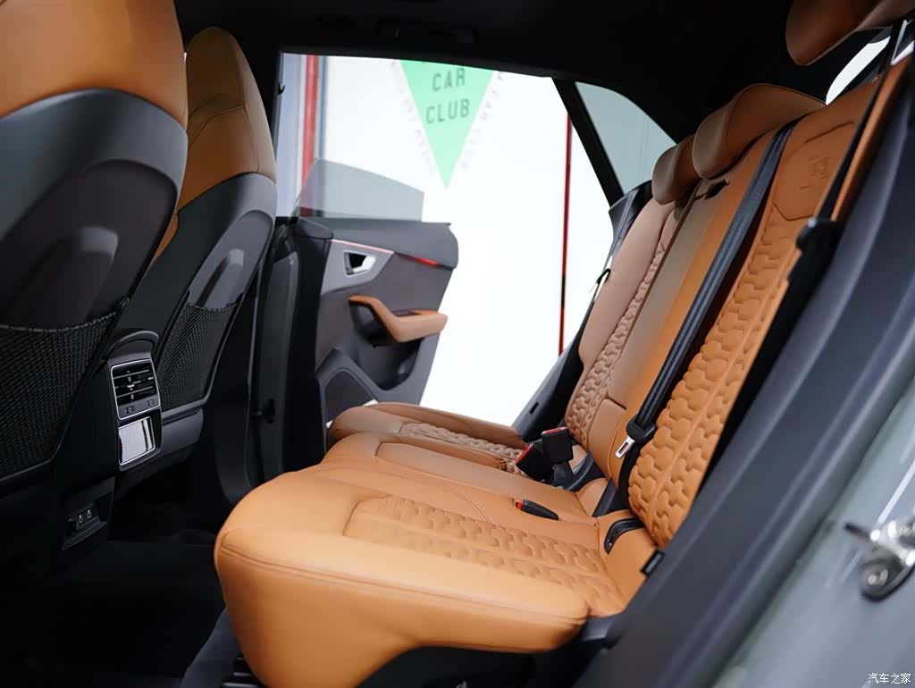 Audi Q8, 2023 40