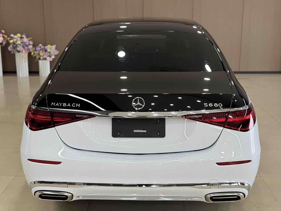 Mercedes-Benz Maybach S-class