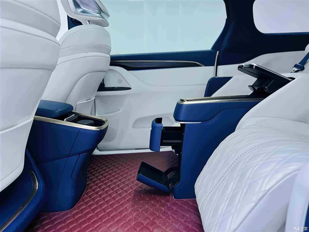 Buick GL8, 2020 22