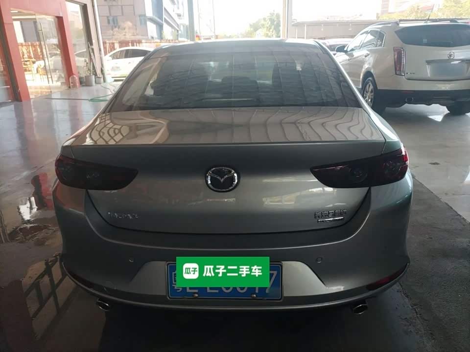 Mazda 3 Angkesaila