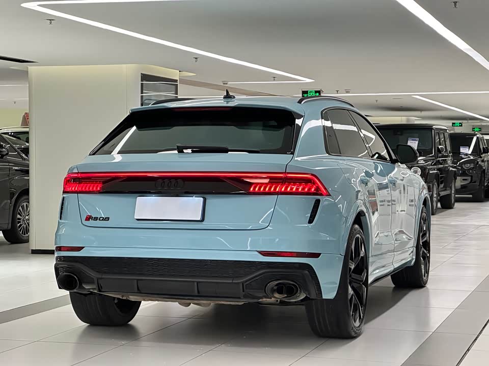 Audi RS Q8