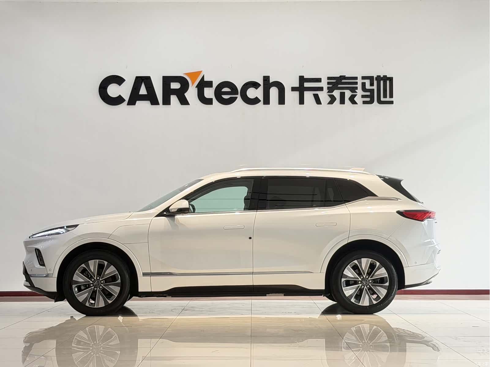 Buick E5, 2025 17