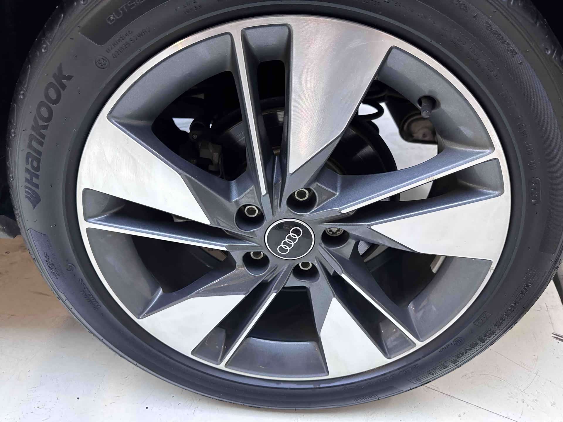 Audi Q2L, 2022 14