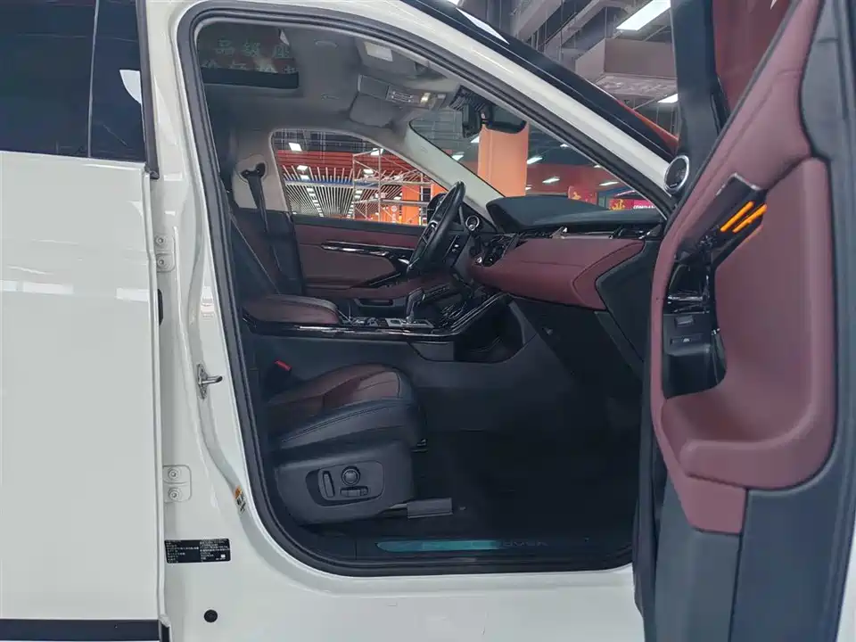 Land Rover Range Rover Aurora