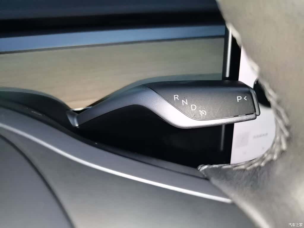 Tesla Model Y, 2021 14