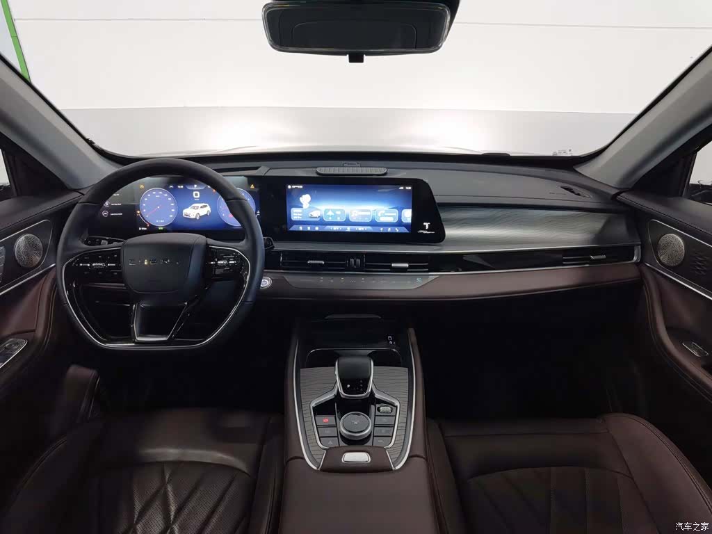 Chery Tiggo 8, 2024 все фото
