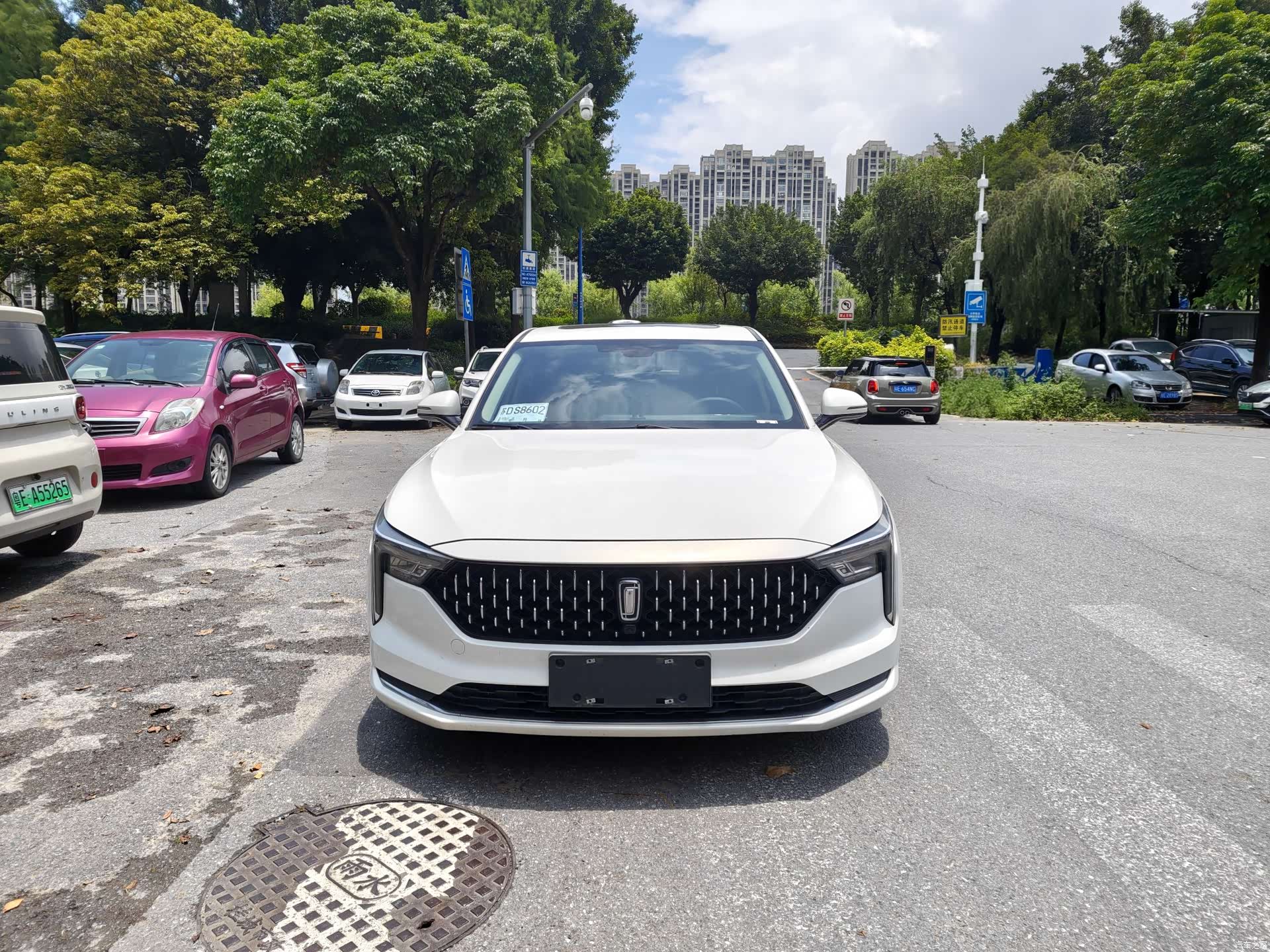 Bestune B70, 2022 2