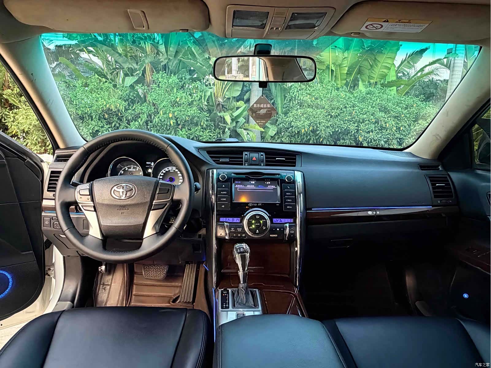 Toyota 2.5V, 2016 10