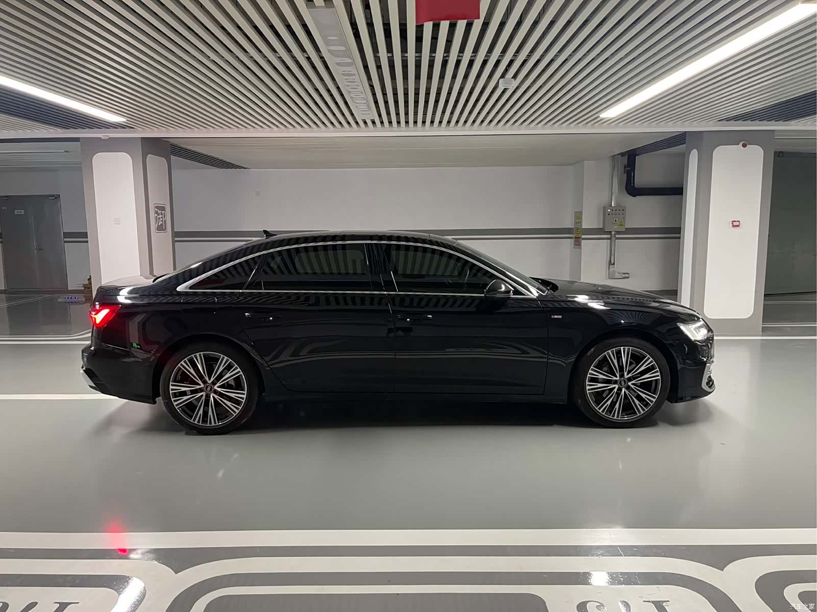 Audi A6L, 2024 24