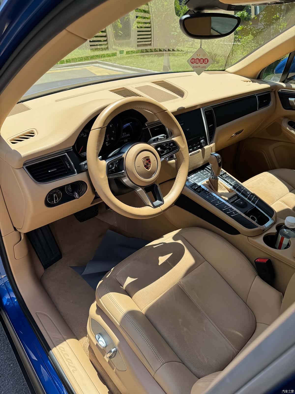 Porsche Macan, 2017 все фото