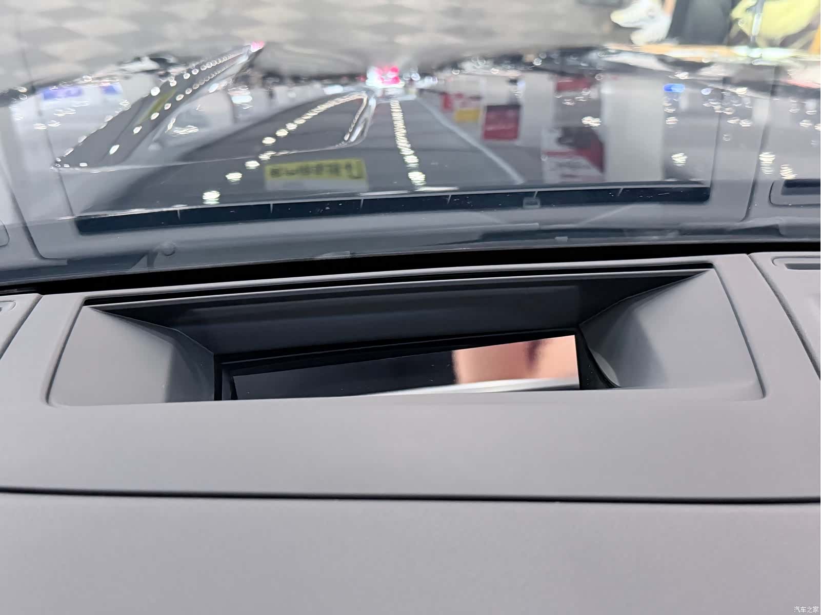 Volkswagen Touareg, 2021 12