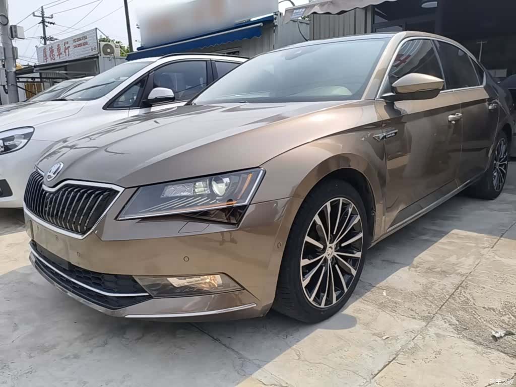 Skoda Superb, 2016 2