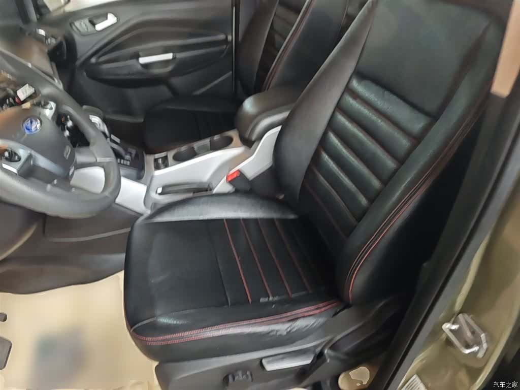Ford Kuga, 2014 15