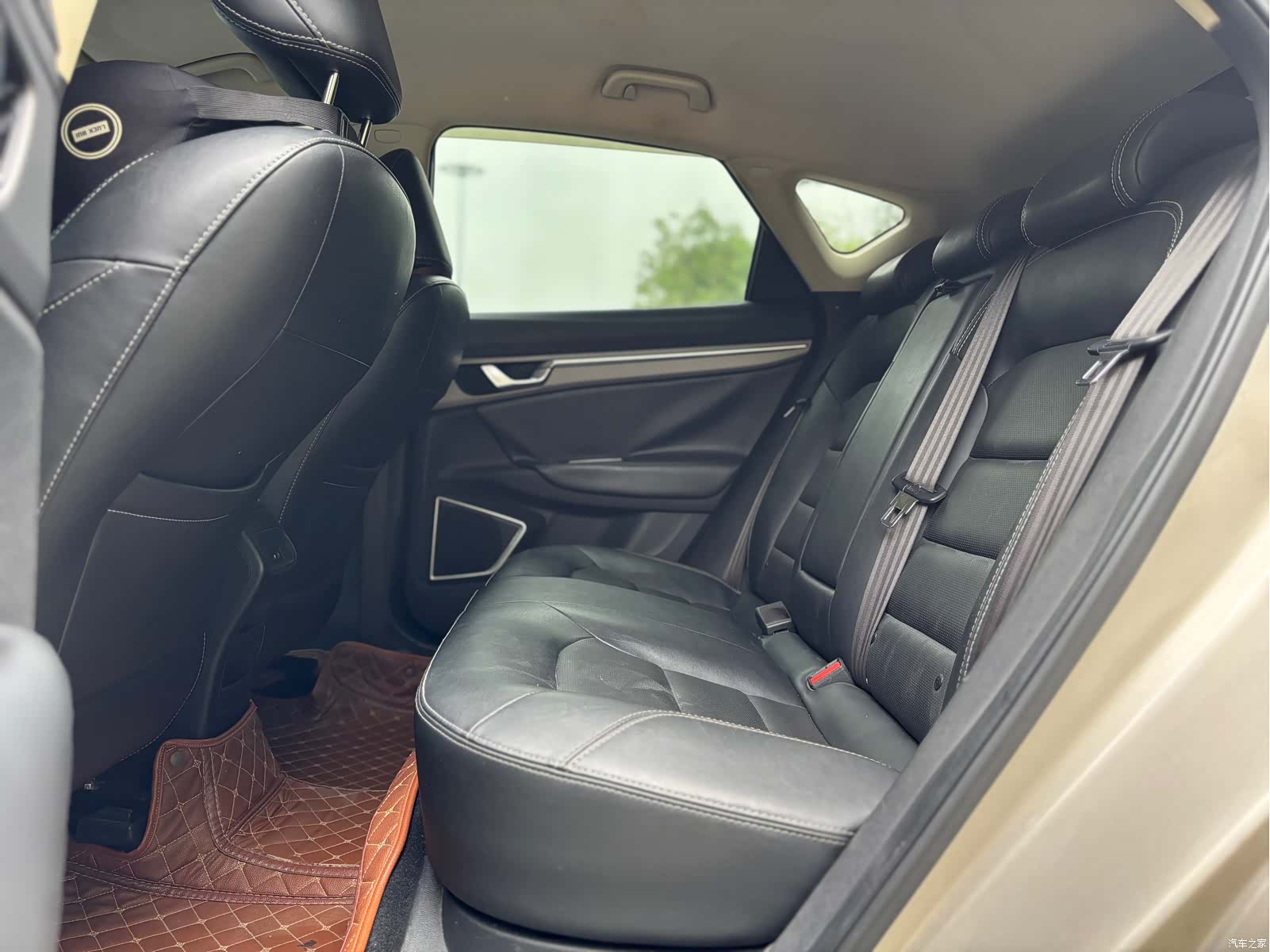Geely Emgrand, 2018 10