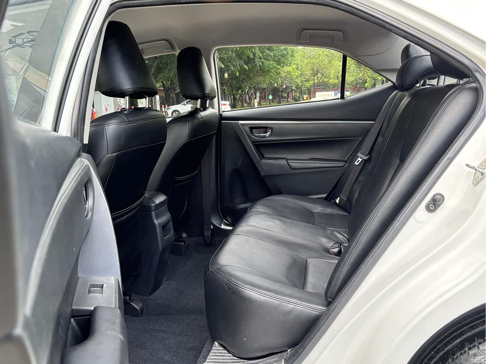 Toyota Corolla, 2016 11