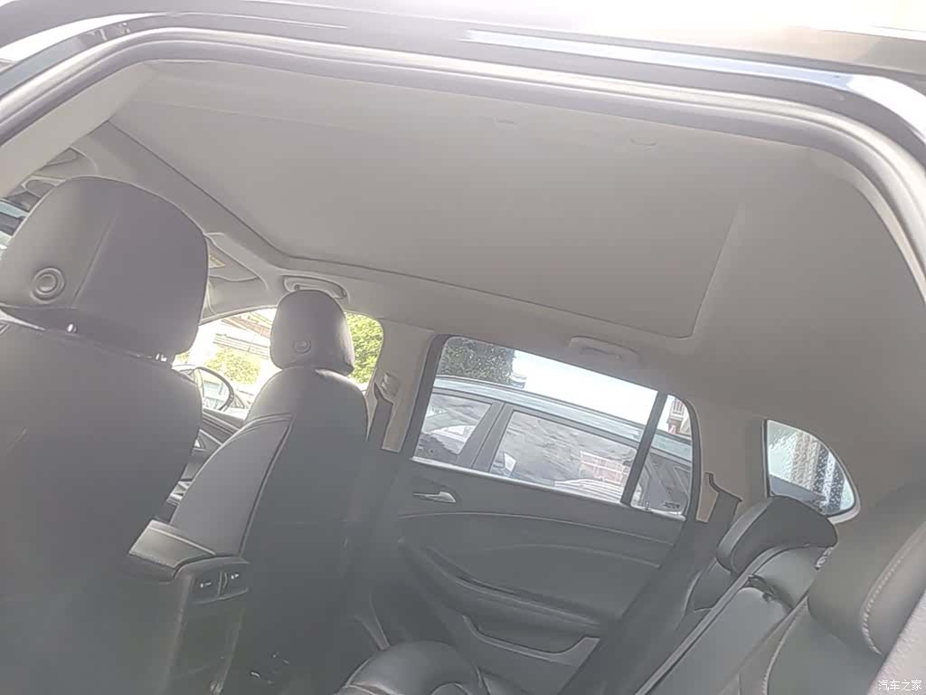 Buick Envision Plus, 2019 18