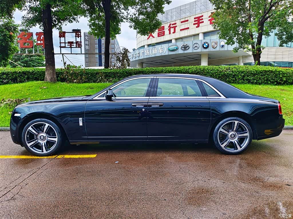 Rolls-Royce Ghost, 2012 3