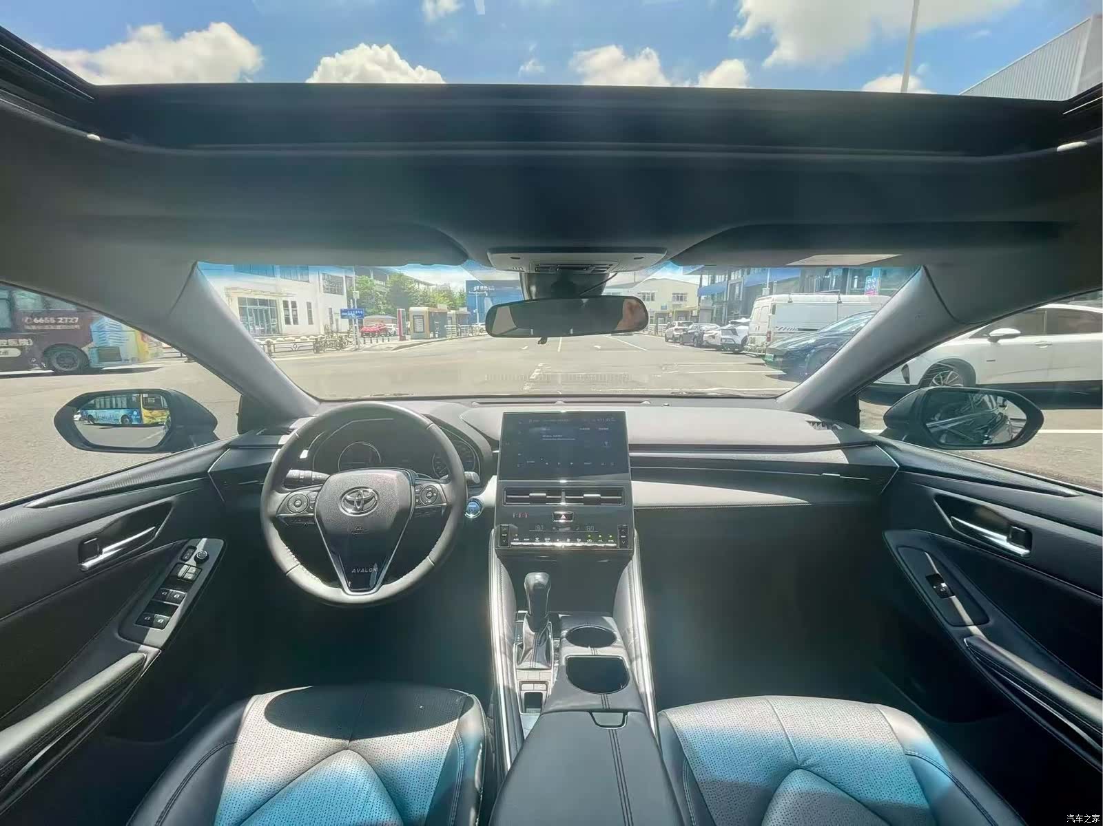 Toyota Avalon, 2023 8
