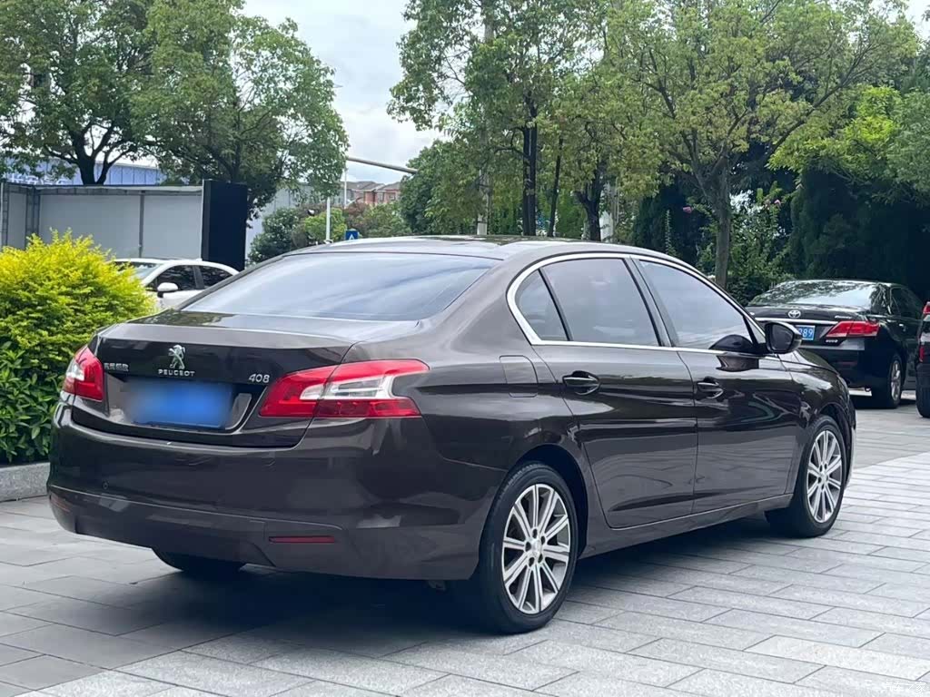 Peugeot 408, 2016 7