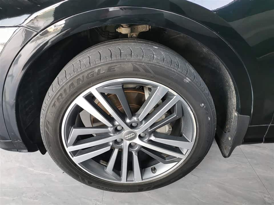 Audi Q5L Audi Q5L