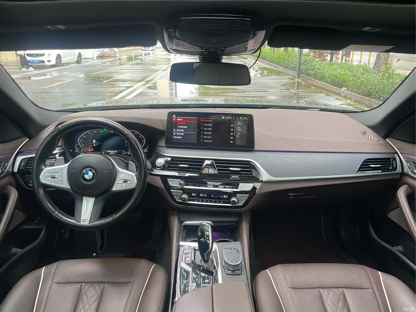 BMW 5 Series, 2023 4
