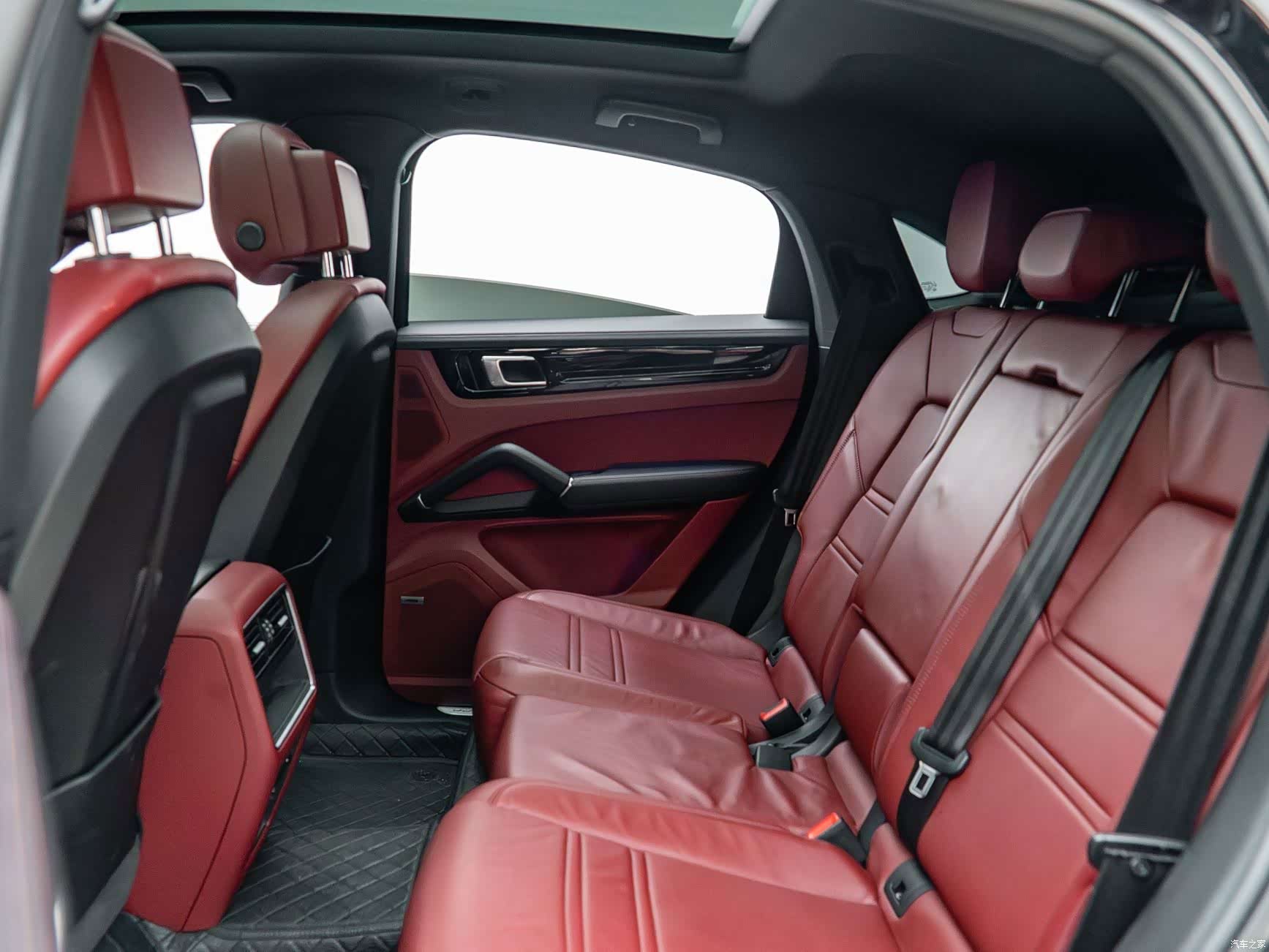 Porsche Cayenne, 2021 21